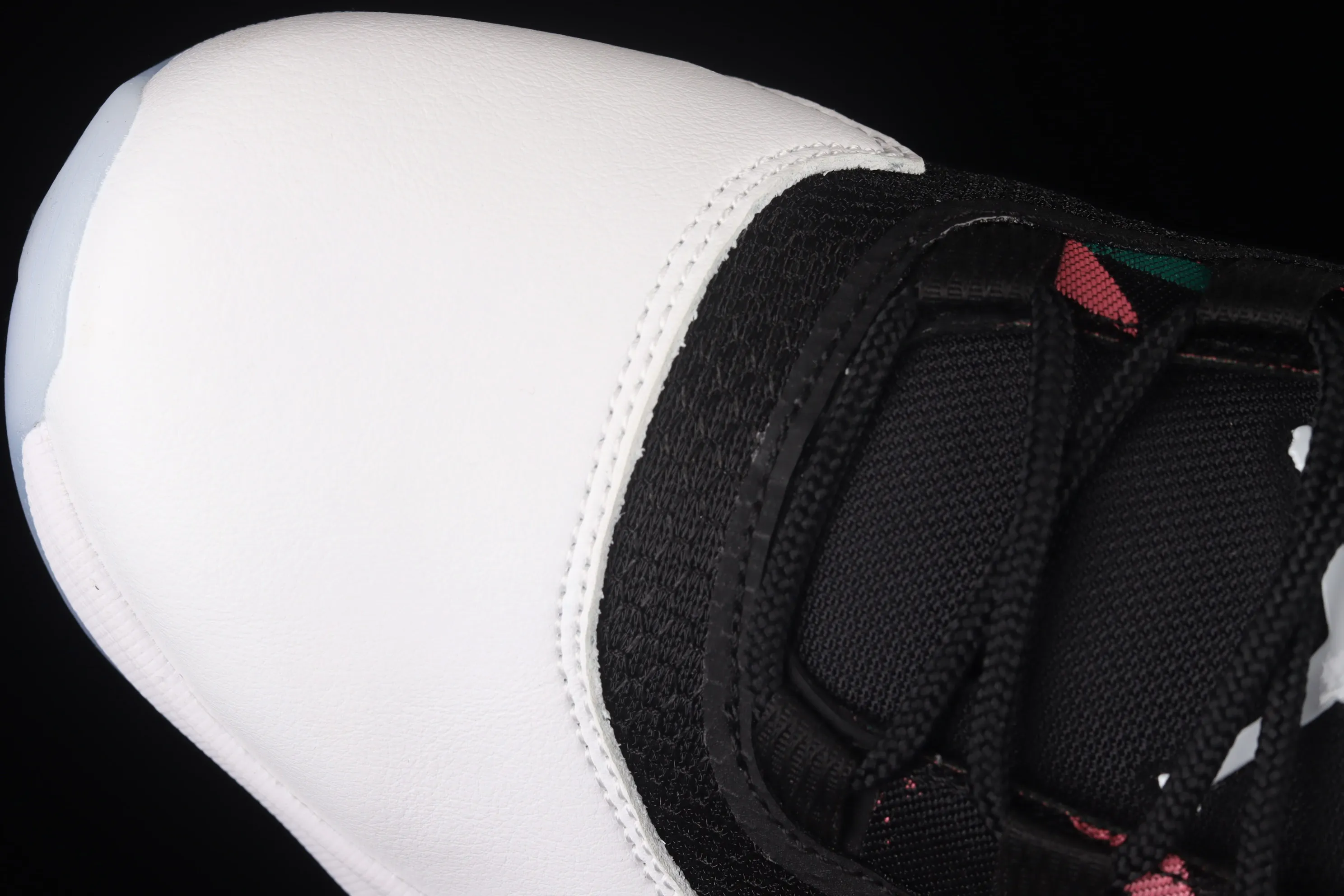 All categories Air Jordan Jordan series basketball shoes Air Jordan 11 Air Jordan 11 CMFT Low AJ11 Joe 11 South Coast low-top anti-slip shock-absorbing basketball shoes CW0784-104
